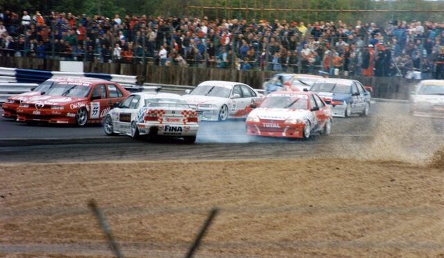 File:1995 Silverstone Copse.jpg