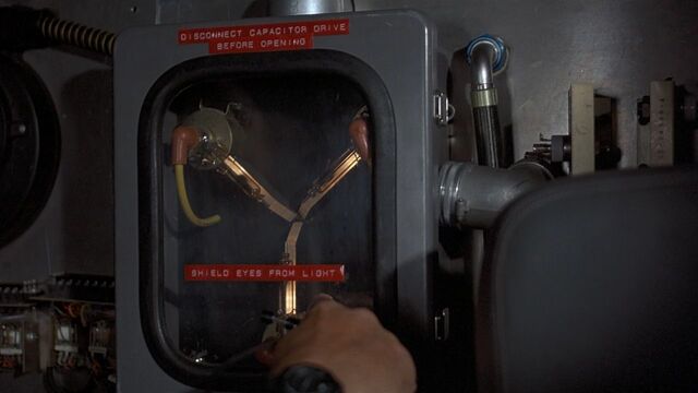 File:Flux-Capacitor.jpg