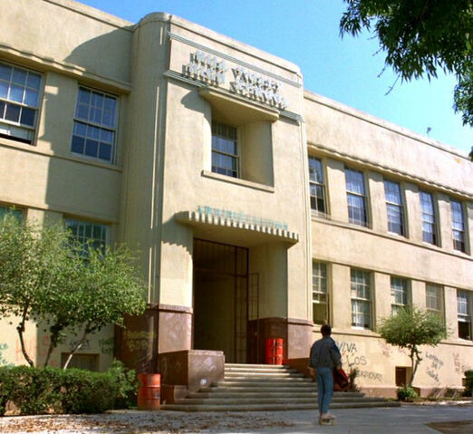 File:Hillvalleyhighschool.jpg