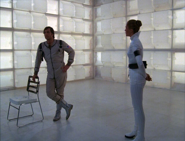 File:S01 Pilot 105.jpg