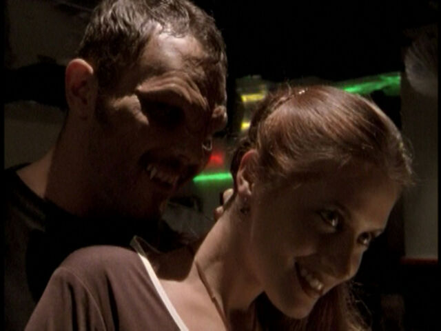 File:2X12BE0131.jpg