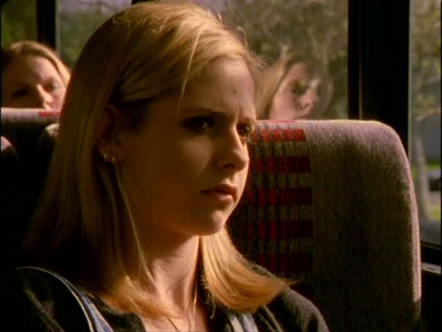 File:BuffyLeaving.jpg