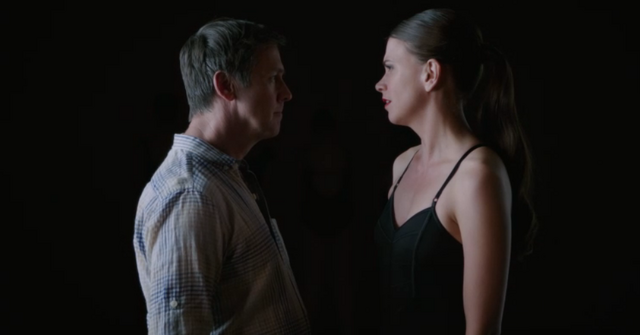 File:Hubbellandmichelle.png