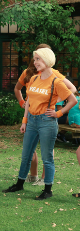 File:Hazel in Pilot.png