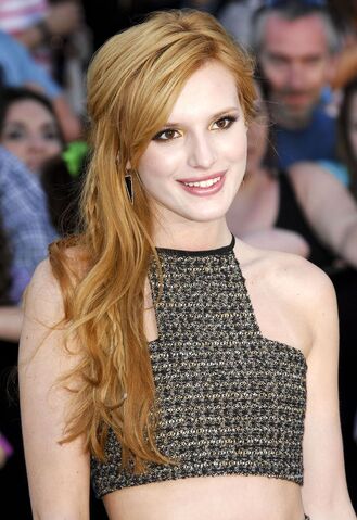 File:Bella Thorne6.jpg