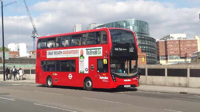 File:London Bus Route 332.jpg