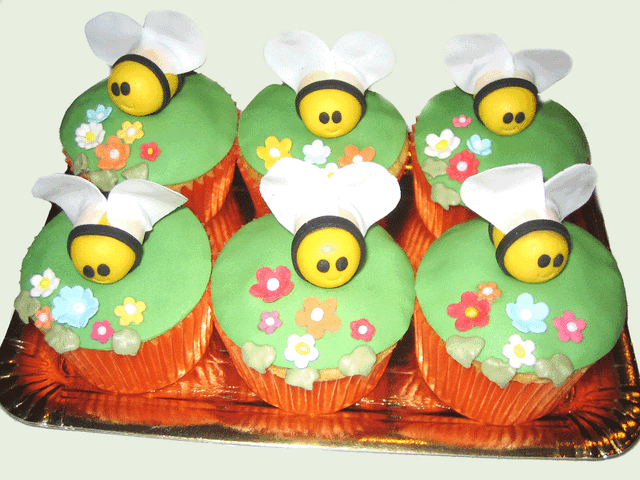 Archivo:Cupcakes-abejas.gif