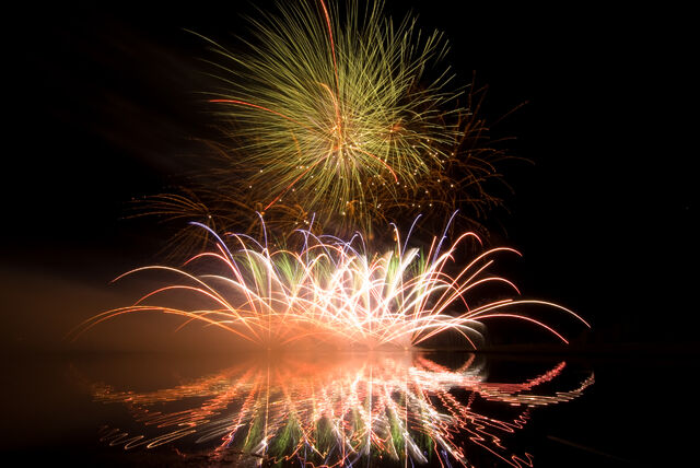 File:GlobalFest Fireworks 1.jpg