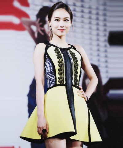 File:FeiDress.png