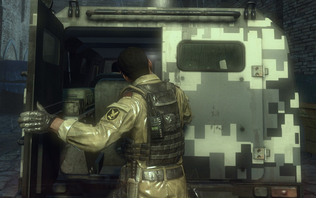 File:ISI Soldier GAZ-2975 BOII.png