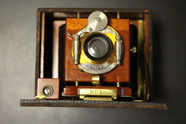 File:Rb auto graflex 007.jpg