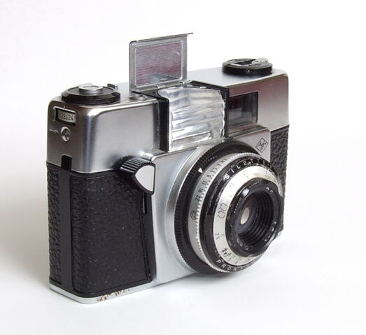 File:Agfa Silette-F 01.jpg