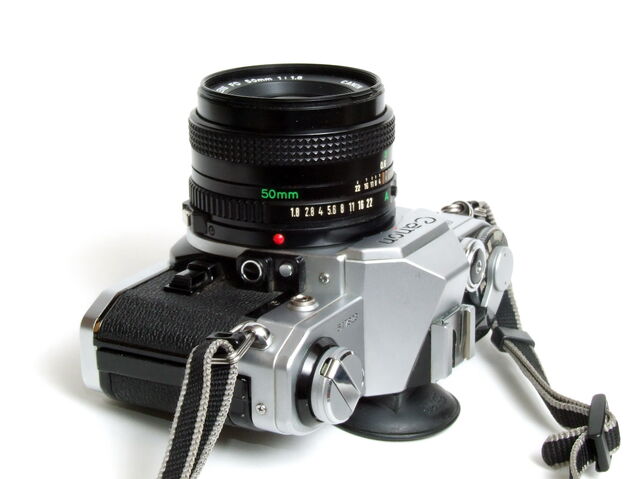 File:Canon AE-1 07.jpg