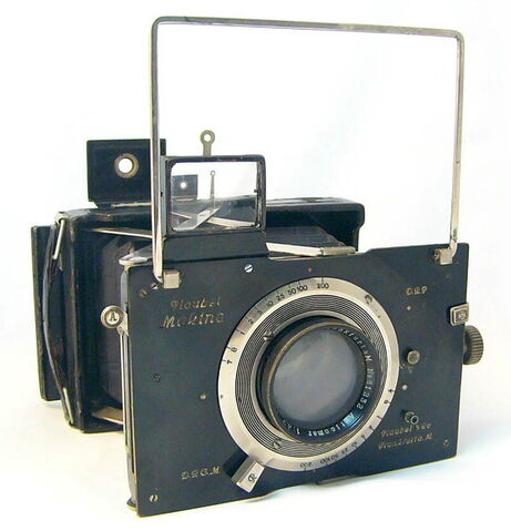 File:PlaubelMakina1rimset A.jpg