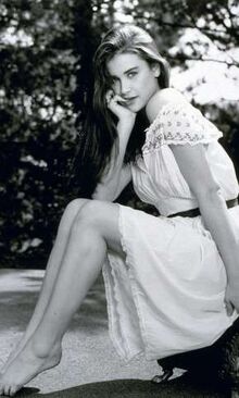 Young-demi-moore-in-white-dress-photo-u1