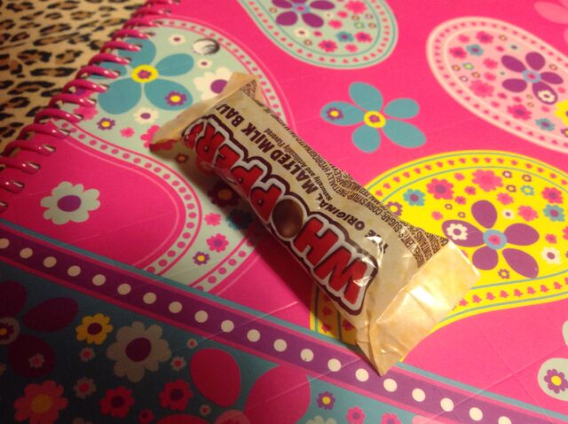 File:Whoopers candy.jpeg
