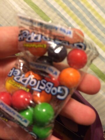 File:Gobstopper mini candy.jpeg