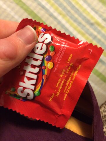 File:Mini skittles candy.jpeg
