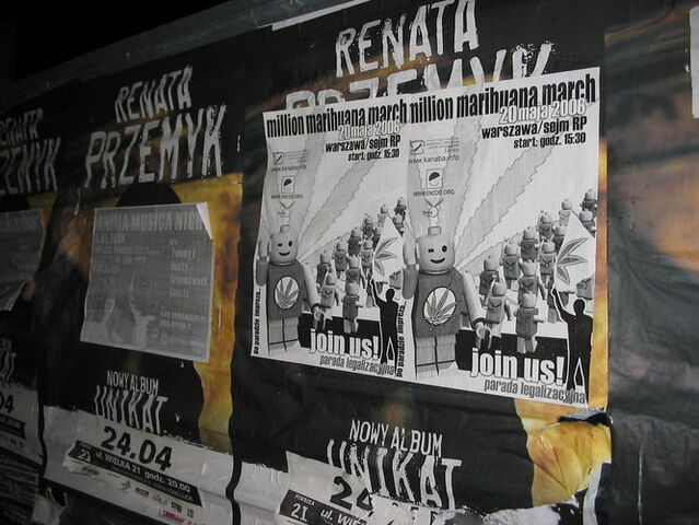 File:Warsaw 2006 GMM 3.jpg