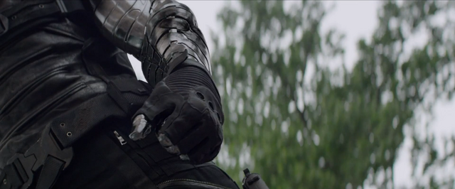 File:Winter Soldier's Arm-Up close.png