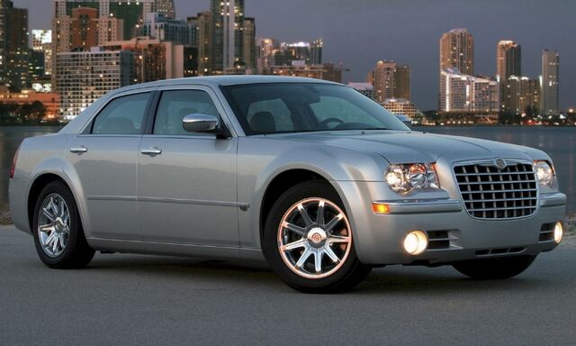 File:2008-chrysler-300c-1-1-.jpg