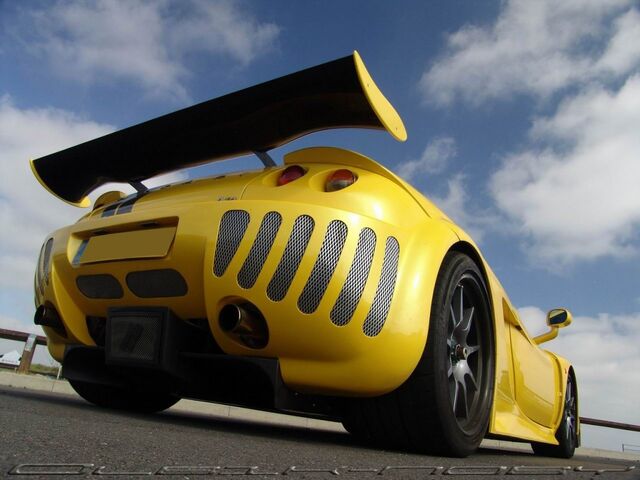 File:2007-ascari-a10-car-1-.jpg