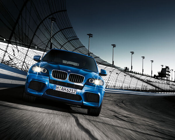 File:Bmw x5m wallpaper3-1-.jpg