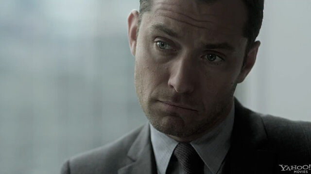File:Side-effects-jude-law.jpg