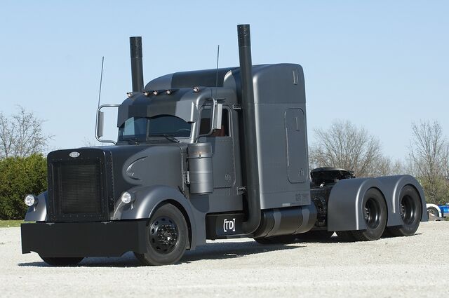 File:379-peterbilt-trucks-for-sale-5.jpg