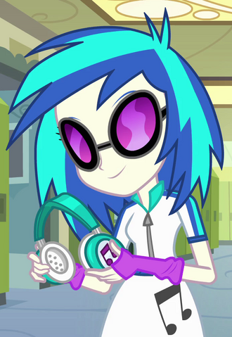 File:DJ Pon-3.png