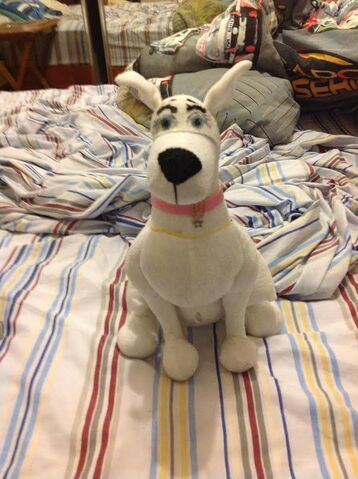 File:Scooby-Dee Plush doll.jpg