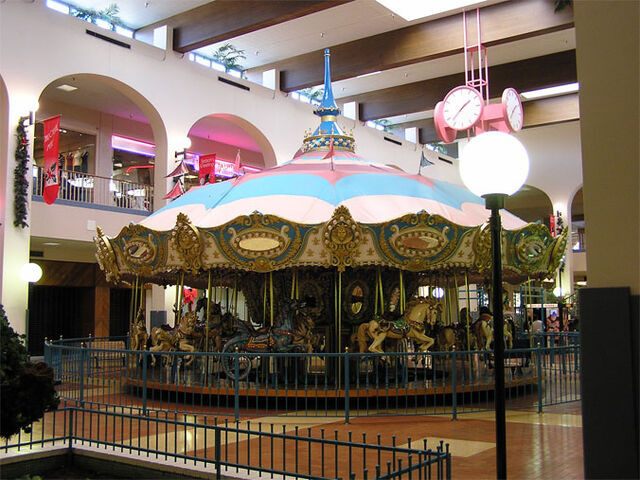 File:Sb-2006-carousel-027.jpg