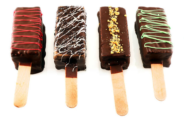 File:Ricekrispiesandwiches.jpg