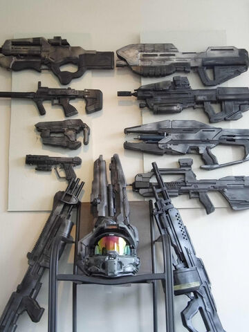File:Halo Cosplay Guns.jpg