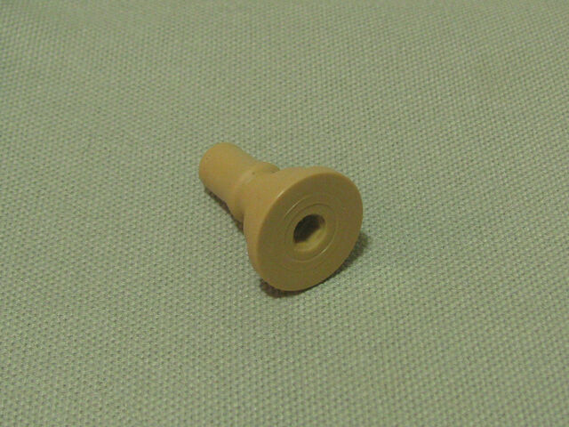 File:Jake rockwell - wild weasel - adaptor plug.jpg