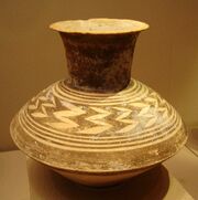 Frieze-group-3-example1.jpg