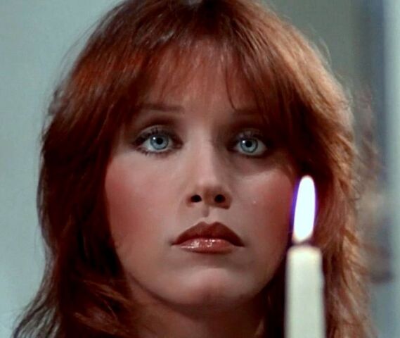 File:Julie mesmerized (2).jpg