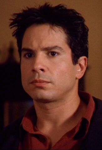File:3x12-TomPeters1.0.jpg