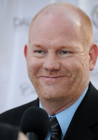 File:GlennMorshower.jpg