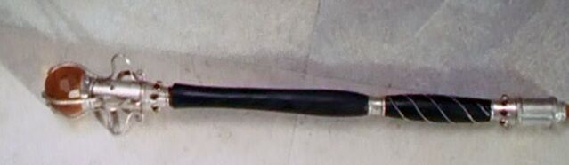 Plik:2x06-tuatha's-wand-05.jpg