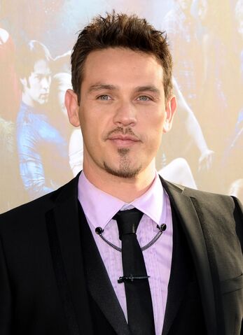 File:600full-kevin-alejandro.jpg