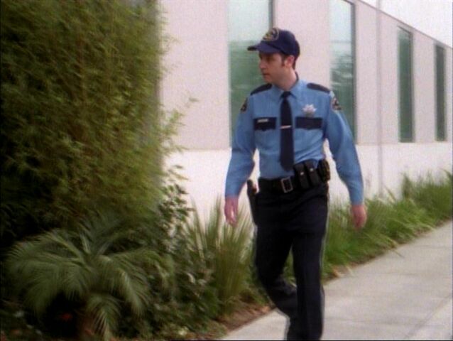 File:1x14-Officer.jpg