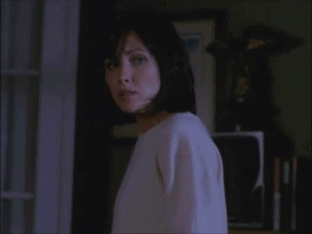 1x02 - 2.gif