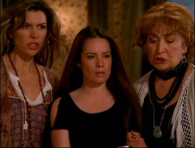 File:8x22-PennyPattyPiper.jpg