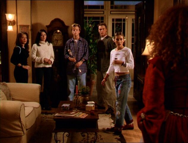 File:2x06-33-sisters-kyle-leo.jpg