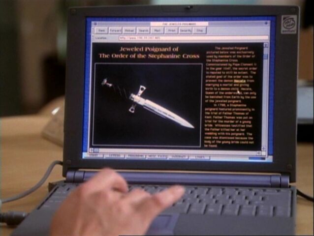 File:1x06-Poignard Website.jpg