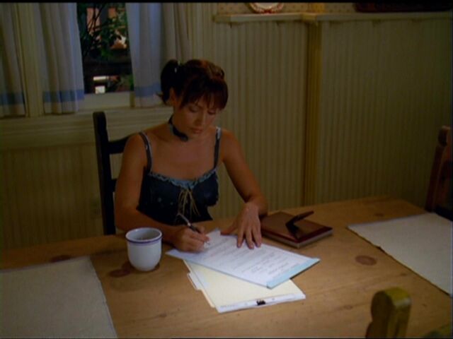 File:Phoebedivorcepaper.jpg