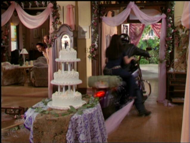 File:Charmed518 330.jpg