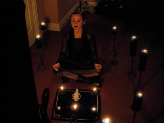 File:1x07-AvivaSummoningKali.jpg