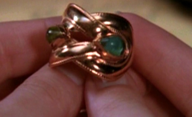 File:Ring-Victor.png